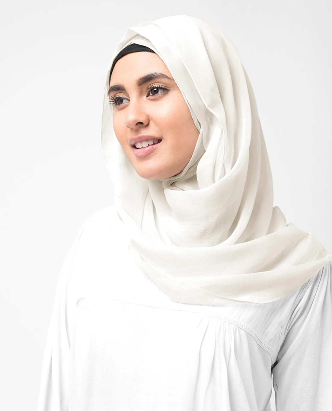 InEssence White Poly Chiffon Scarf